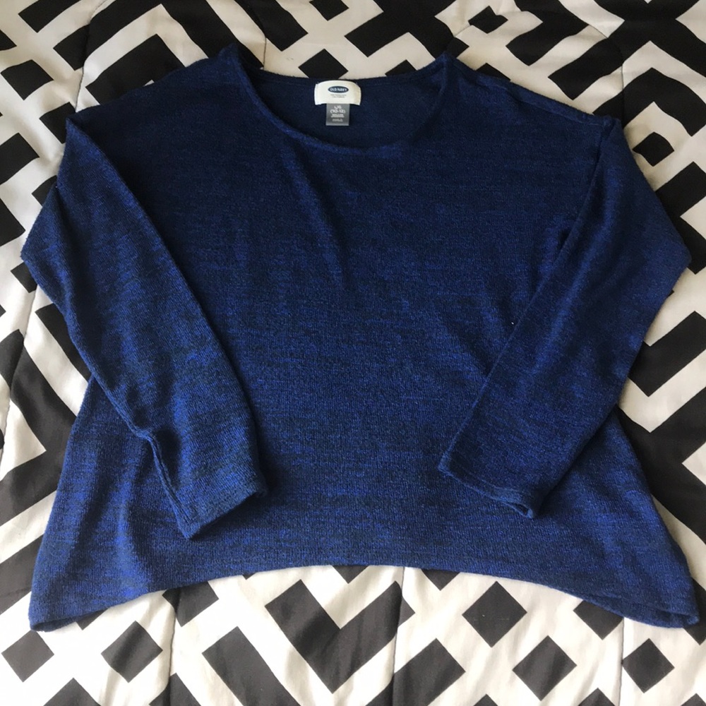 A girls thin sweater